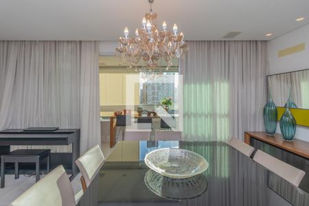 Sala de apartamento à venda com 4 quartos, 155m² em Lourdes, Belo Horizonte