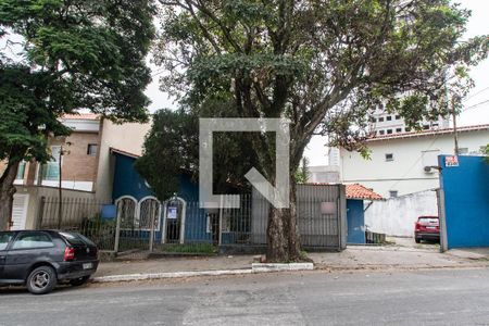 Casa à venda com 365m², 3 quartos e 4 vagasFachada