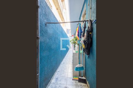Quintal de casa à venda com 3 quartos, 250m² em Bandeiras, Osasco