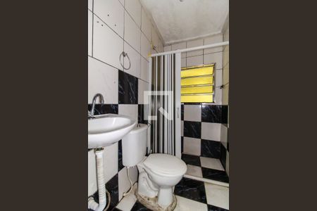 Banheiro de casa para alugar com 1 quarto, 60m² em Cidade Líder, São Paulo