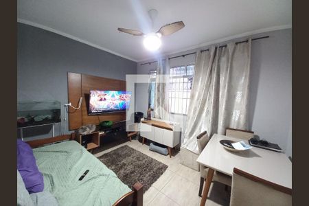 Sala de apartamento para alugar com 1 quarto, 48m² em Centro, São Vicente