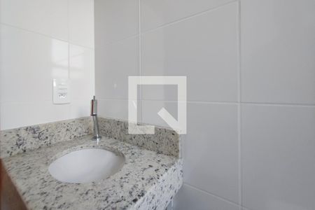 Banheiro Suíte de apartamento à venda com 2 quartos, 45m² em Parque Industrial, Campinas