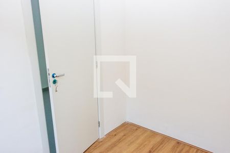 Quarto 1 de apartamento para alugar com 2 quartos, 37m² em Vila Isa, São Paulo