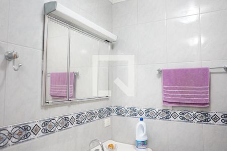 Banheiro de casa à venda com 3 quartos, 136m² em Água Rasa, São Paulo