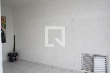 Garagem de casa à venda com 3 quartos, 136m² em Água Rasa, São Paulo