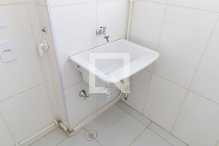 Apartamento para alugar com 44m², 2 quartos e sem vaga Apartamento para alugar com 44m², 2 quartos e sem vagaCozinha e Área de Serviço