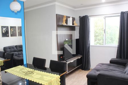 Sala de apartamento para alugar com 2 quartos, 46m² em Jardim Central, Cotia