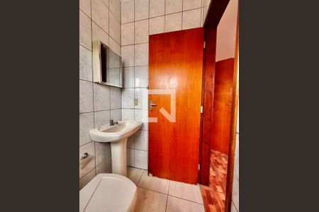 Banheiro da Suíte 1 de casa à venda com 3 quartos, 180m² em Terras do Barão, Campinas
