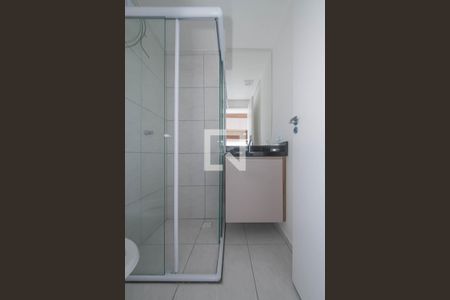 Banheiro de kitnet/studio à venda com 1 quarto, 16m² em Vila Guarani (zona Sul), São Paulo