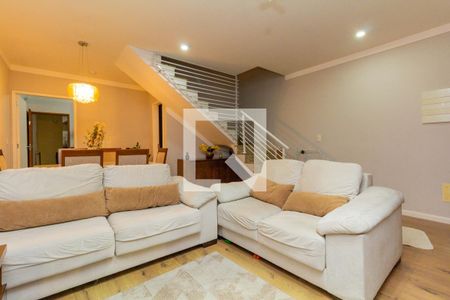 Sala de casa à venda com 3 quartos, 320m² em Vila Carrão, São Paulo