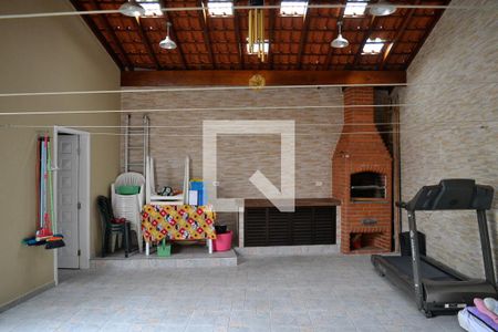 Área comum de casa à venda com 3 quartos, 245m² em Vila Curuçá, Santo André