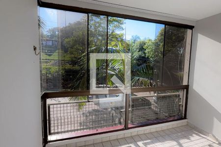 Varanda da Sala de apartamento à venda com 2 quartos, 68m² em Jardim do Salso, Porto Alegre
