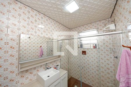 Casa à venda com 106m², 2 quartos e 2 vagas Casa à venda com 106m², 2 quartos e 2 vagasBanheiro