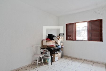 Quarto 1 de casa à venda com 4 quartos, 160m² em Vila Zat, São Paulo