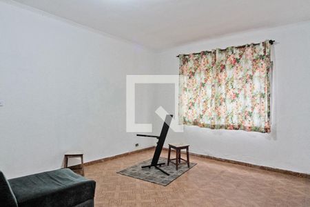 Sala de casa à venda com 4 quartos, 160m² em Vila Zat, São Paulo