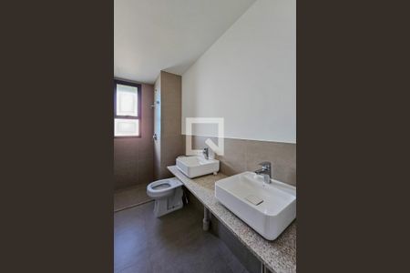 Banheiro da Suíte de apartamento à venda com 1 quarto, 44m² em Vila da Serra, Nova Lima