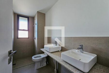 Banheiro da Suíte de apartamento à venda com 1 quarto, 44m² em Vila da Serra, Nova Lima