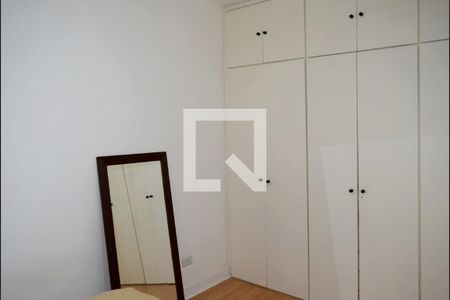 Quarto de apartamento à venda com 1 quarto, 44m² em Vila Madalena, São Paulo
