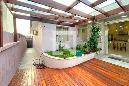Gazebo de casa à venda com 4 quartos, 384m² em Sagrada Família, Belo Horizonte