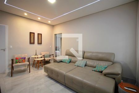 Sala de casa à venda com 4 quartos, 384m² em Sagrada Família, Belo Horizonte