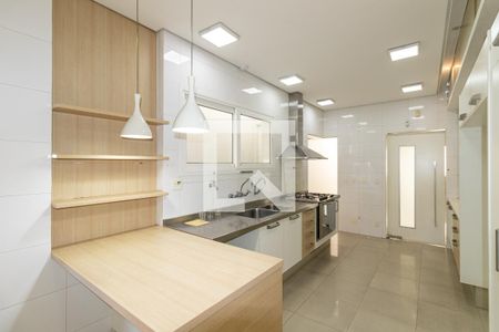 Cozinha de casa à venda com 2 quartos, 330m² em Planalto Paulista, São Paulo