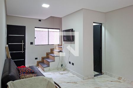 Casa de condomínio para alugar com 55m², 2 quartos e 1 vaga Casa de condomínio para alugar com 55m², 2 quartos e 1 vagaSala