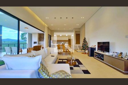 Casa à venda com 4 quartos, 260m² em Casa Branca, Brumadinho