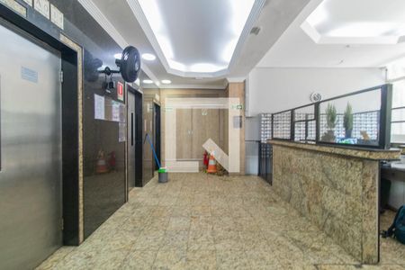 Hall social de apartamento à venda com 2 quartos, 52m² em Centro Histórico, Porto Alegre