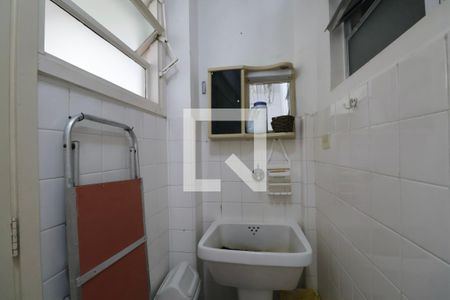 Área de Serviço de apartamento para alugar com 1 quarto, 60m² em Pr. Tartarugas, Guarujá