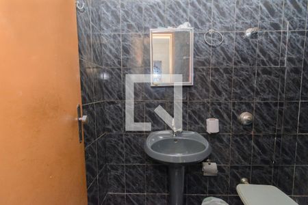 Casa à venda com 350m², 2 quartos e 5 vagasBanheiro