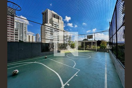 Quadra de apartamento à venda com 2 quartos, 75m² em Santo Amaro, São Paulo