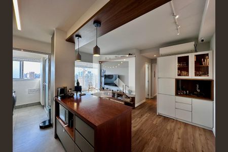 Sala de apartamento à venda com 2 quartos, 75m² em Santo Amaro, São Paulo