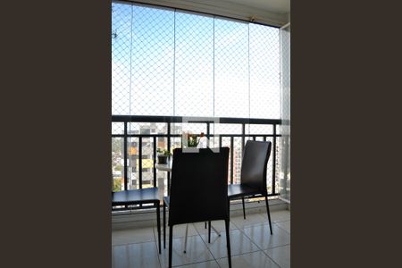 Apartamento para alugar com 70m², 3 quartos e 1 vagaSala