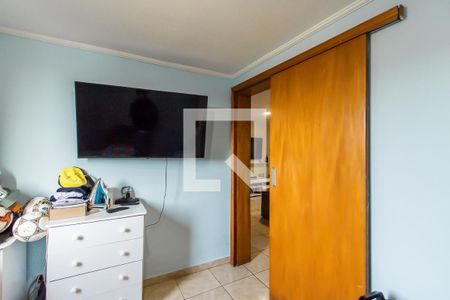 Quarto 2 de apartamento para alugar com 2 quartos, 45m² em Vila Silvia, São Paulo