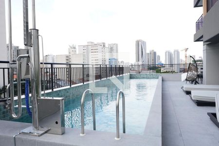 Studio para alugar com 24m², 1 quarto e sem vagaPiscina