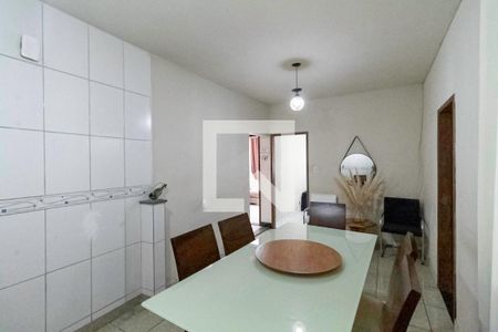 Casa à venda com 360m², 4 quartos e 2 vagasCopa
