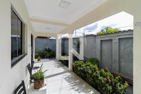 Casa à venda com 360m², 4 quartos e 2 vagasÁrea Externa