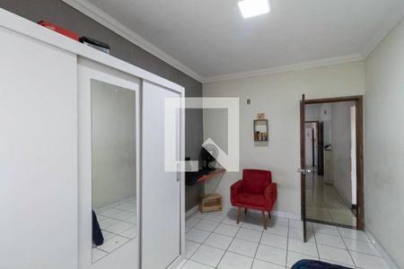 Casa à venda com 360m², 4 quartos e 2 vagasQuarto 3