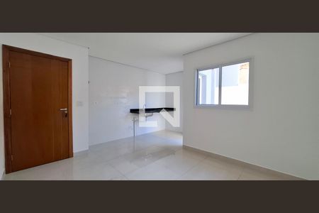 Sala de apartamento à venda com 2 quartos, 72m² em Vila Curuçá, Santo André
