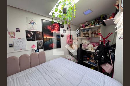 Quarto de casa à venda com 2 quartos, 80m² em Feitoria, São Leopoldo