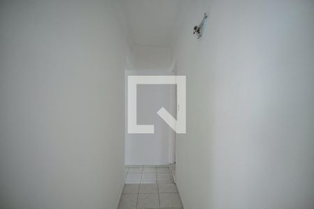 Corredor  de casa para alugar com 3 quartos, 200m² em Vila Progredior, São Paulo