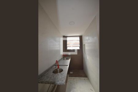 Cozinha e Área de Serviço de apartamento para alugar com 2 quartos, 50m² em Vila Valqueire, Rio de Janeiro
