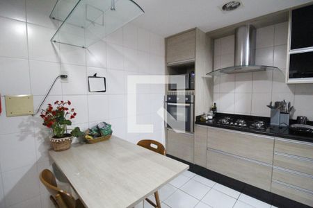 Apartamento para alugar com 245m², 4 quartos e 3 vagas Apartamento para alugar com 245m², 4 quartos e 3 vagasCozinha