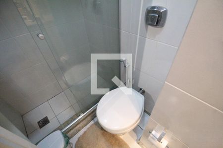 Apartamento para alugar com 245m², 4 quartos e 3 vagas Apartamento para alugar com 245m², 4 quartos e 3 vagasBanheiro da suíte 1