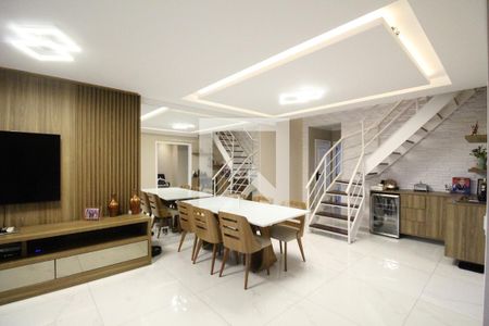 Sala 1 de apartamento para alugar com 4 quartos, 245m² em Freguesia (jacarepaguá), Rio de Janeiro