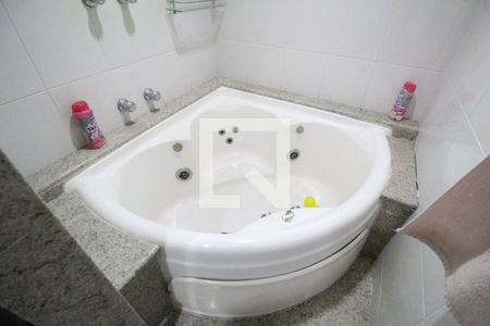 Apartamento para alugar com 245m², 4 quartos e 3 vagas Apartamento para alugar com 245m², 4 quartos e 3 vagasBanheiro da suíte 3