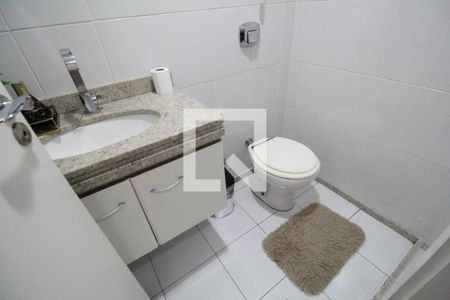 Lavabo de apartamento para alugar com 4 quartos, 245m² em Freguesia (jacarepaguá), Rio de Janeiro