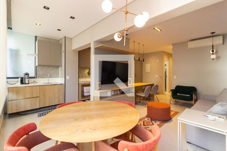 Sala/Cozinha de apartamento para alugar com 2 quartos, 68m² em Pinheiros, São Paulo