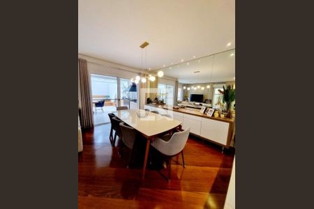 Casa à venda com 3 quartos, 338m² em Chácara Monte Alegre, São Paulo
