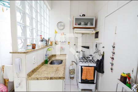 Cozinha de apartamento à venda com 2 quartos, 70m² em Grajaú, Rio de Janeiro